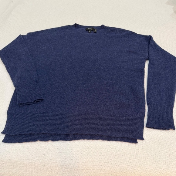 Theory cashmere sweater - dark blue/navy. Medium - Picture 2 of 6